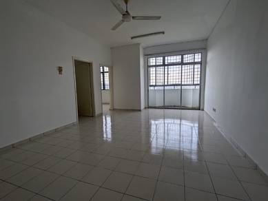 Apartment For Sale in Lagoon Perdana