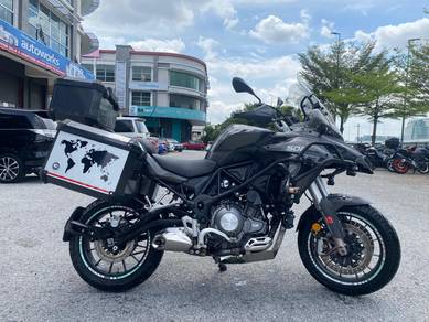 Benelli TRK 502 LE