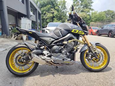 Yamaha MT-09