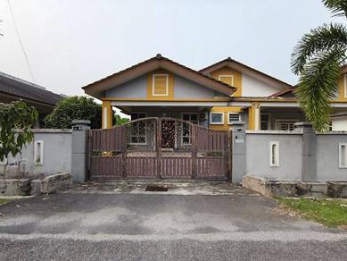 Semi-Detached House For Sale in Krubong,MLK
