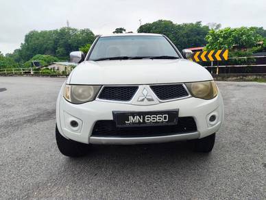 Mitsubishi Triton in Seremban, NSN