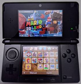 Nintendo 3DS Cosmo Black with many pre-loaded game