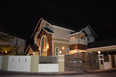 Bungalow House For Sale in Sungai Ara,PNG