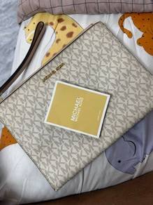 Michael kors Wrislet Ori