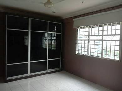 Condominium For Sale in Pelangi Kondominium (Sentul)