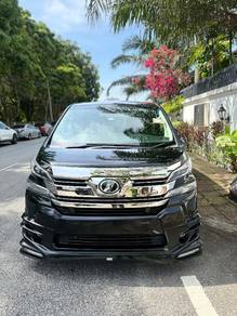 Toyota Vellfire ZG in Jalan Ipoh, KUL