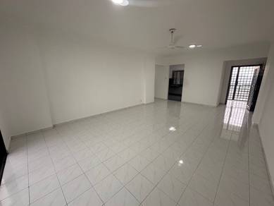Apartment For Rent in Seri Mutiara Apartments (Seri Alam)
