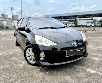 2012 Toyota Prius c (HYBRID)