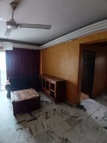 Condominium For Rent in Seri Mas Condominium