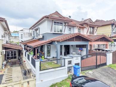Semi-Detached House For Sale in Shah Alam,SGR