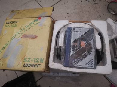 vintage walkman unisef SZ-12M(NOS)