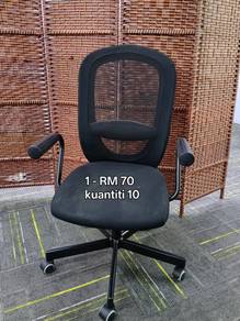 Kerusi pejabat untuk dijual