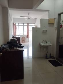Apartment For Sale in Taman Lone Pine (Medium Low Cost)