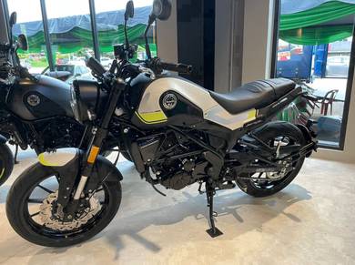 Benelli Leoncino 250