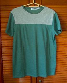 Topman Tee ( UK S EUR 91-96CM US S )