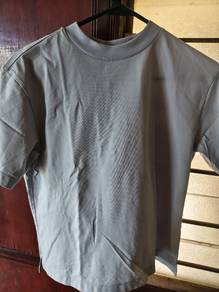 Uniqlo kids T grey