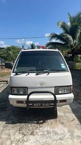 lori 1 tan nissan vennete