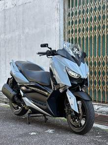 Yamaha XMAX