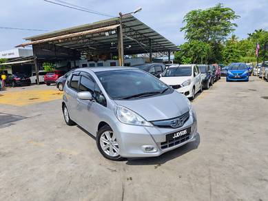 Honda Jazz Hybrid (HYBRID) in Batu Pahat, JHR