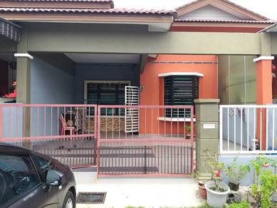 1-storey Terraced House For Rent in Batu Berendam,MLK