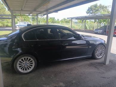 BMW 323i 23i (CKD) in Kota Kinabalu, SBH