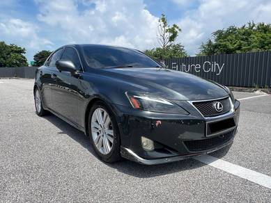Lexus IS 250 in Butterworth, PNG