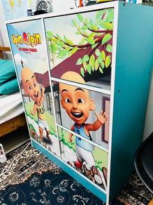 Almari budak Upin Ipin