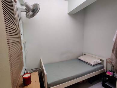 Room in Ampang, SGR