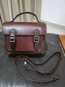 Full leather bag for unisex