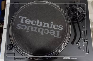 TECHNICS Direct Drive Turntable System SL-1200MK7