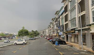 Shop lot For Sale in Setia Alam,SGR