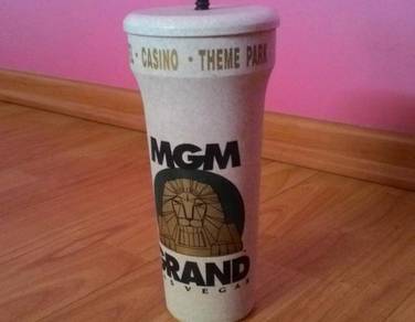 Dy Collector Las Vegas Ori MGM Grand Drink Tumbler