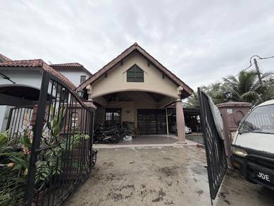 1.5-storey Terraced House For Sale in Johor Bahru,JHR