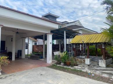 Bungalow House For Sale in Taiping,PRK