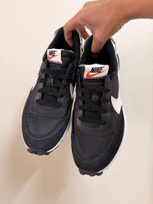Nike Waffle Debut (women)