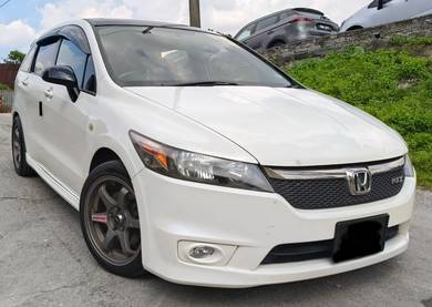 Honda Stream i-VTEC RSZ in Sungai Besi, KUL