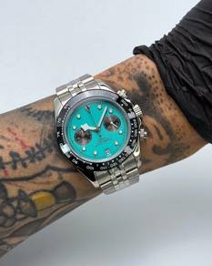 Custom Seiko Mod 39.5mm Flamingo Blue BlackBay
