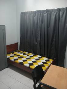 Room in Bandar Puteri Puchong, SGR