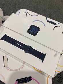 APPLE WATCH SE 3 MIDNIGHT 44MM New In Box