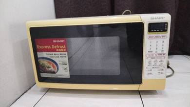 microwave oven