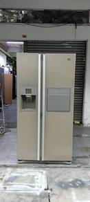 LG 2 side by side doors fridge refrigerator 568 Li