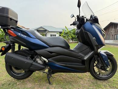 Yamaha XMAX