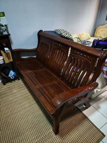 Kerusi Kayu 3 seater