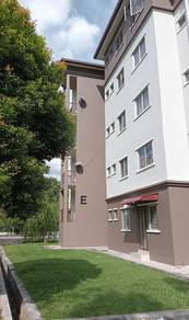 Room in Ayer Keroh, MLK