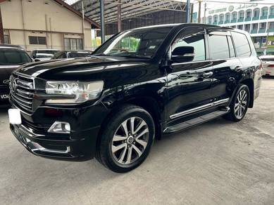 Toyota Land Cruiser ZX G-FRONTIER in Johor Bahru, JHR