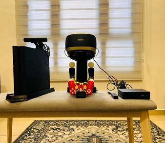 PS4 Original 500GB + PSVR V2 Full Set