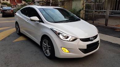 Hyundai Elantra PREMIUM in Puchong, SGR