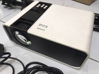 Projector Murah