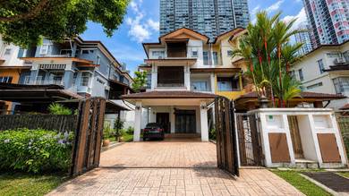 Semi-Detached House For Sale in Shah Alam,SGR