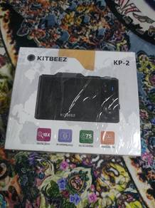 KiTBEEZ KP-2 Digital Camera